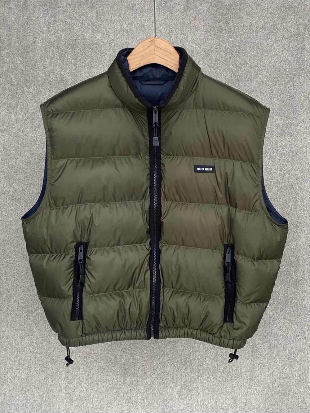NWOT Miu Miu Padded Light Pongé Vest in Forest Green, Size 36/38/40